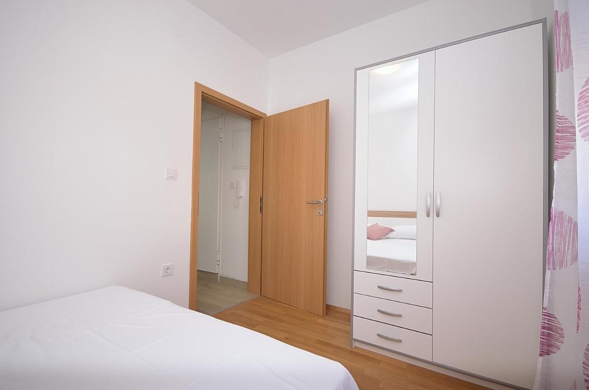 Mila Apartment Vodice Ngoại thất bức ảnh